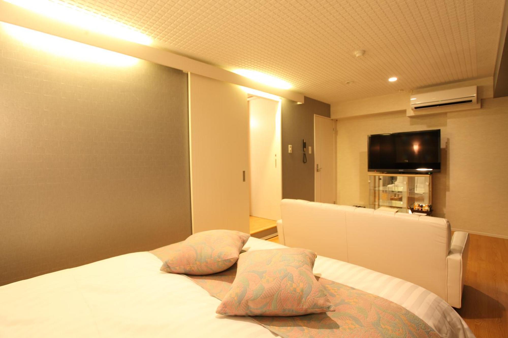 Town Hotel 41 Kanazawa Esterno foto