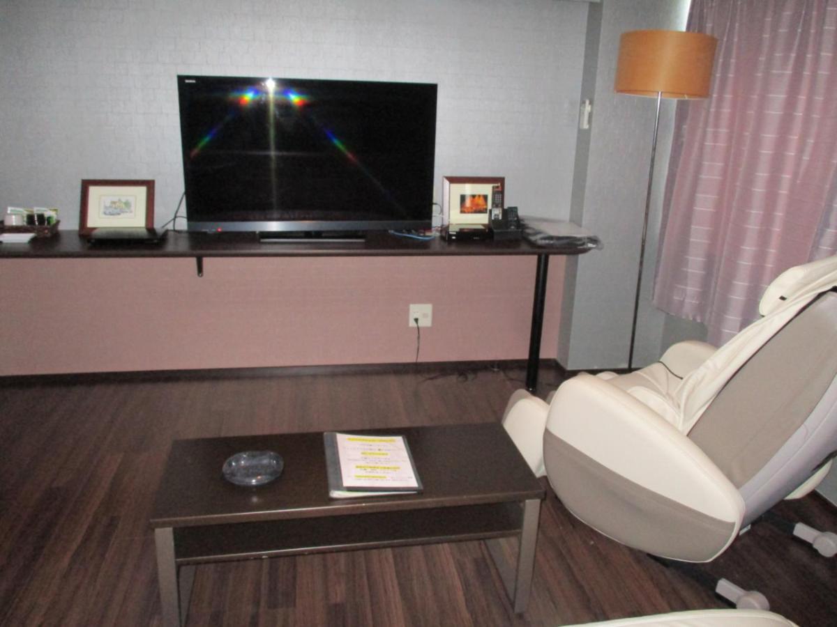 Town Hotel 41 Kanazawa Esterno foto