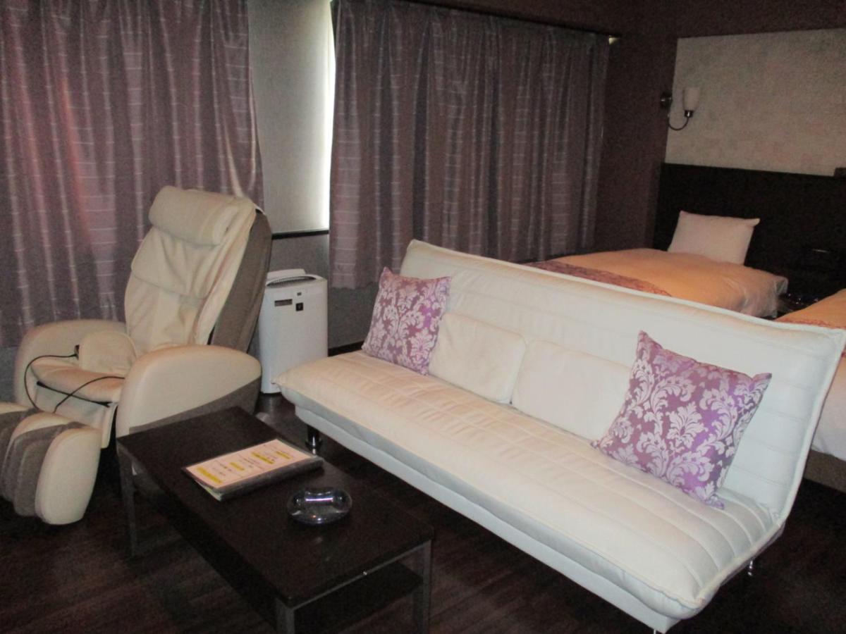 Town Hotel 41 Kanazawa Esterno foto